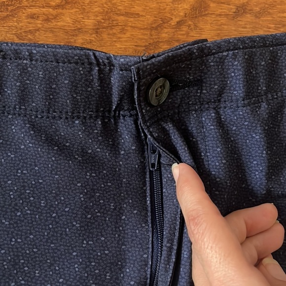 NWT Pebble Beach Men Dry Luxe Performance Silver Shorts Size 36 - Picture 5 of 10